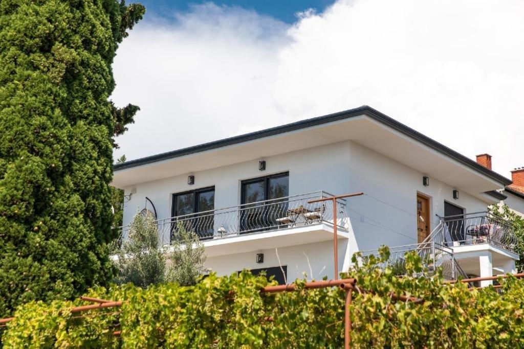Gloria Luxury Suite Apartment Crikvenica Exterior photo